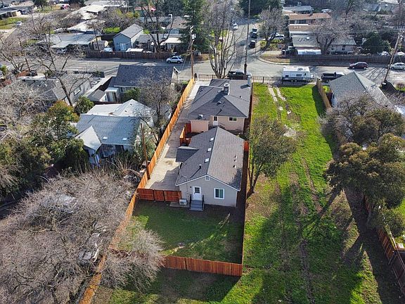 3rd image of 308 6th St