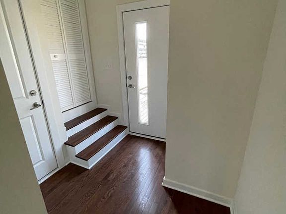 2nd image of 2135 Lehigh Ave E
