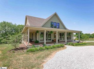 110 Vann Dr, Inman, SC 29349