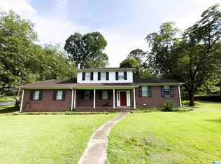 601 Glen Ridge Dr, Fairfield, AL 35064