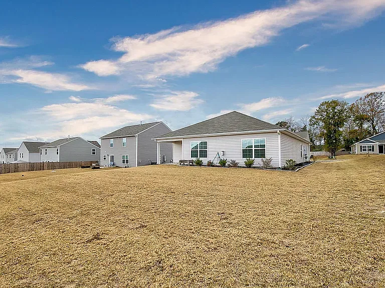 195 Carrington Dr — Photo 21