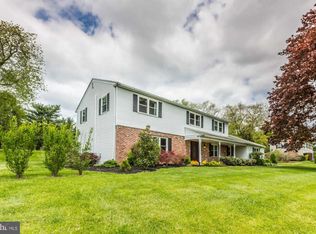 19 Moores Rd, Malvern, PA 19355