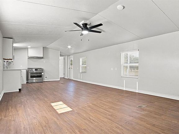 4th image of 333144 E 1066th Rd