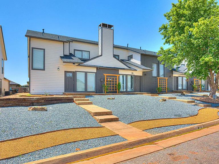 Diamond Ridge Townhomes — Photo 40