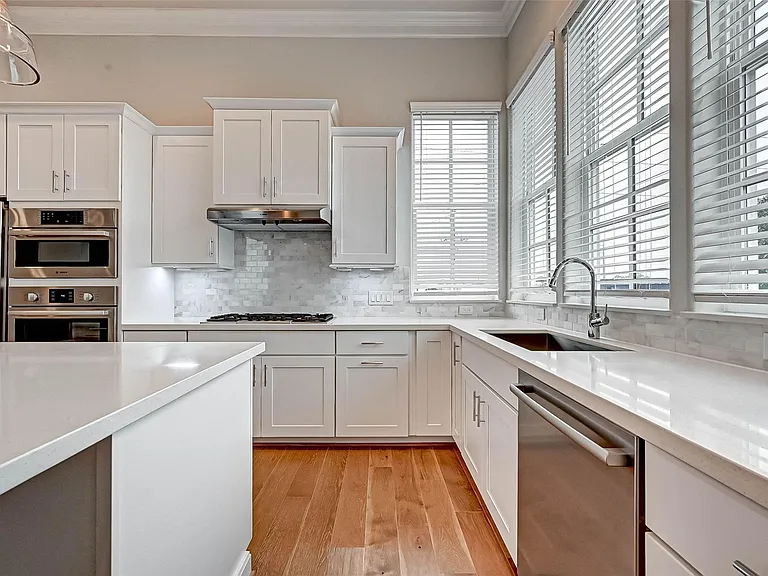 2234 Lou Ellen Ln #A — Photo 29