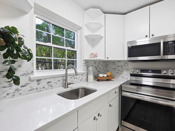 640 Cornell St #C-34