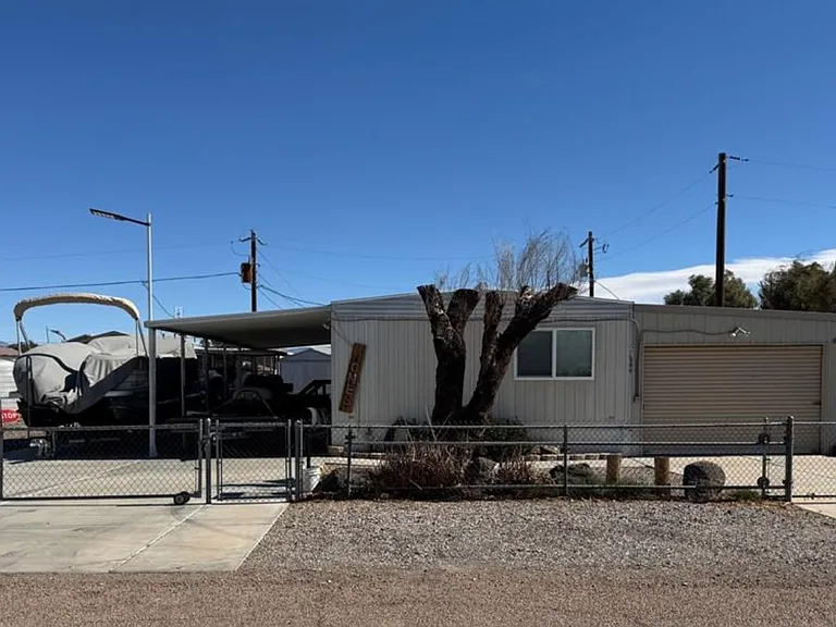 7866 S Meadowlark St — Photo 1