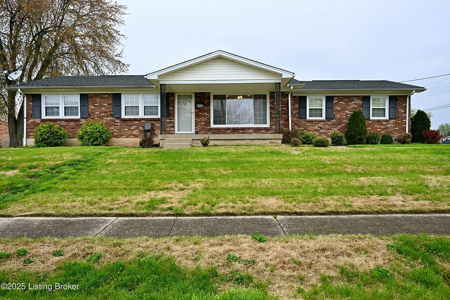6009 Seaforth Way photo 1