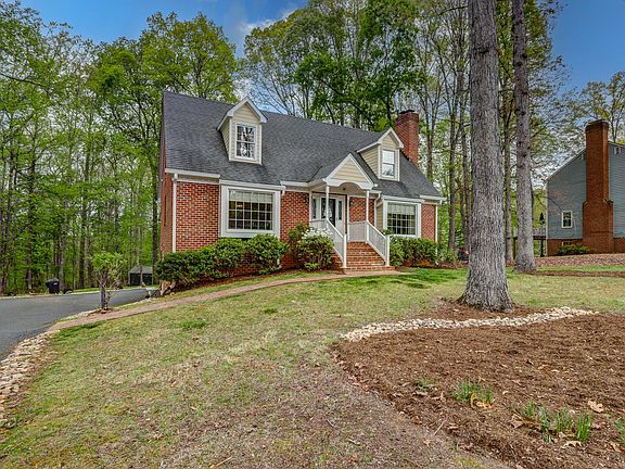 4th image of 717 Lake Vista Dr