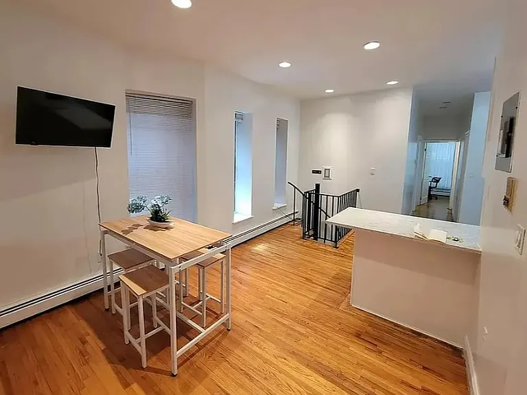 157 W 106th St #1C — Photo 1