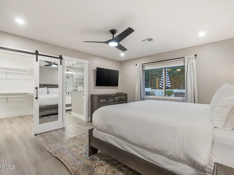 1641 W Evans Dr — Photo 28