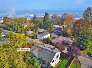 728 SW Austin St, Seattle, WA 98106