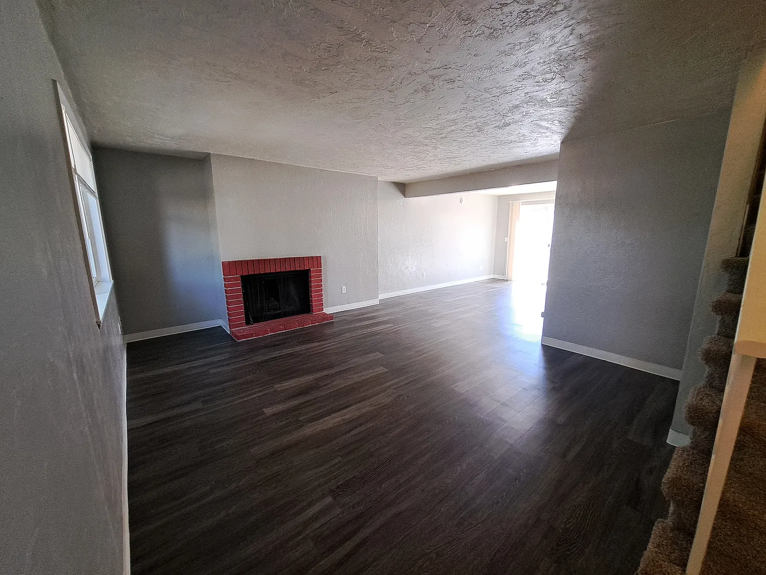 2 bed, 1.5 bath, 1115 sqft, $1,965 — Photo 2