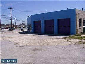 2nd image of 1806 E Lincoln Hwy