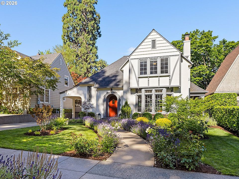1st image of 3020 NE Alameda Ter