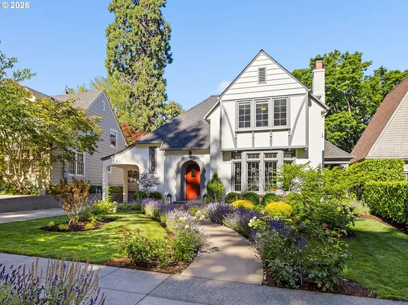 3020 NE Alameda Ter, Portland, OR 97212
