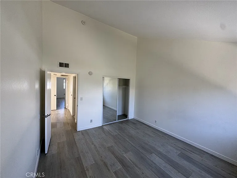 8435 Columbus Ave #17 — Photo 9