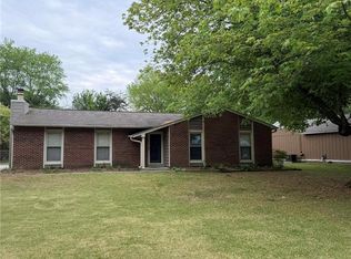 2807 Lamroc Rd, Greensboro, NC 27407