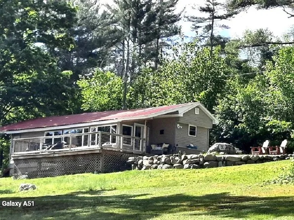 107 Schuyler Rd, Wells, NY 12190