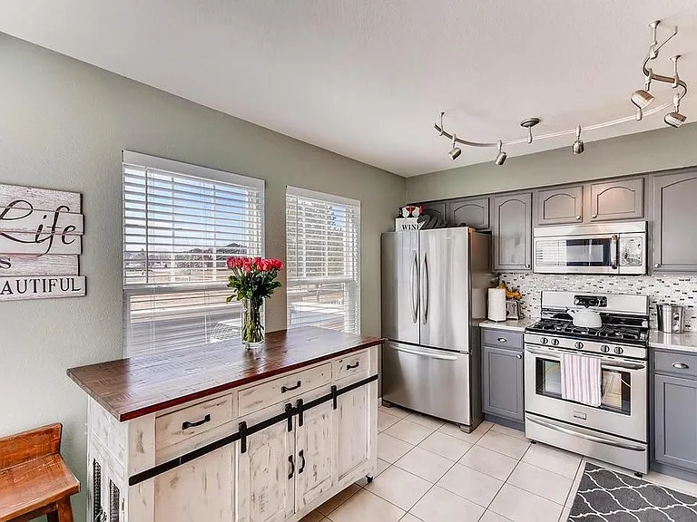 13900 Lake Song Ln #R4 — Photo 17