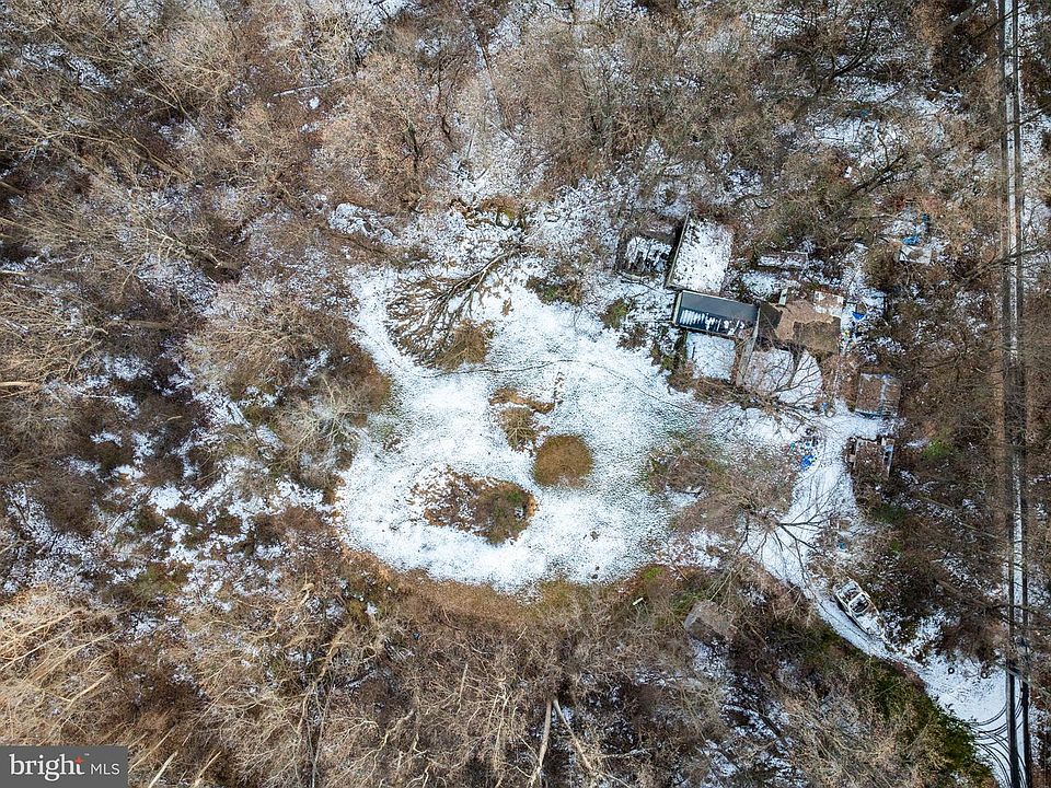 1st image of 3001 Blue House Rd