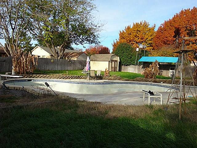 2nd image of 229 Haywood Dr