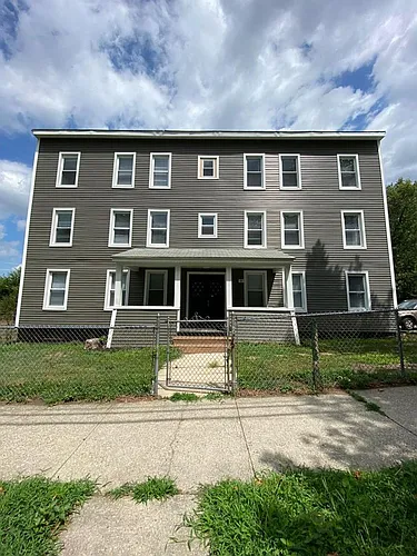 1370 Worcester St Photo 1
