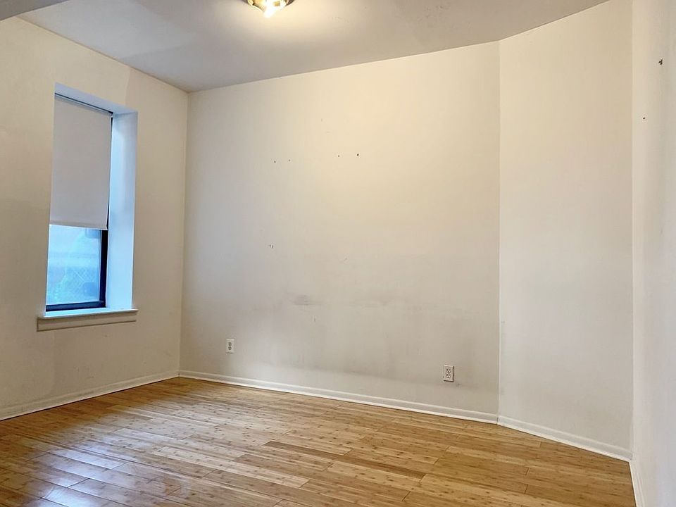 2nd image of 95 S 10th St APT 4