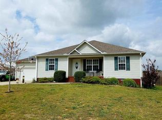 56 Mary Jo Isom Ln, Arab, AL 35016