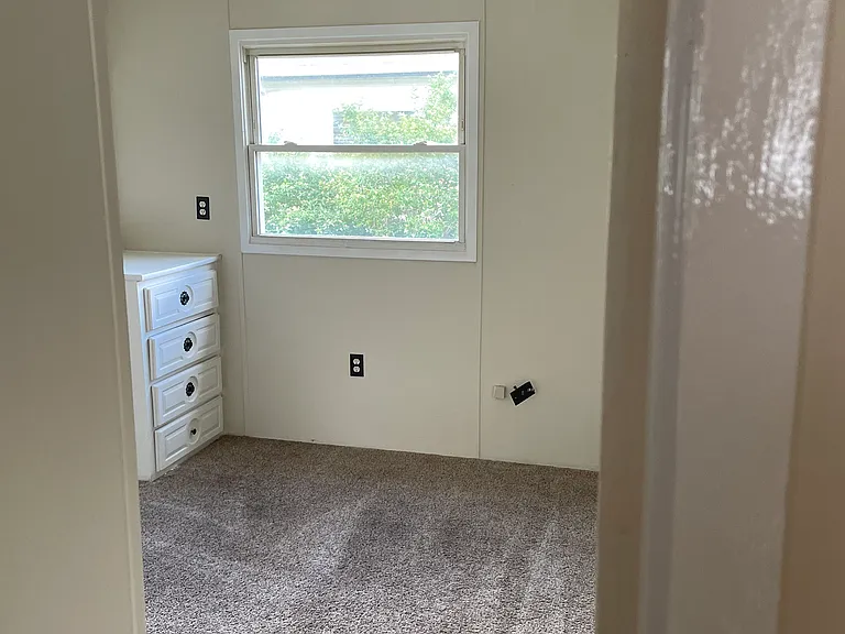 404 Cherry St — Photo 8