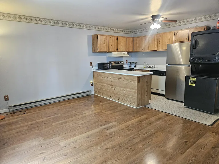 50 Euclid Ave #3C — Photo 12