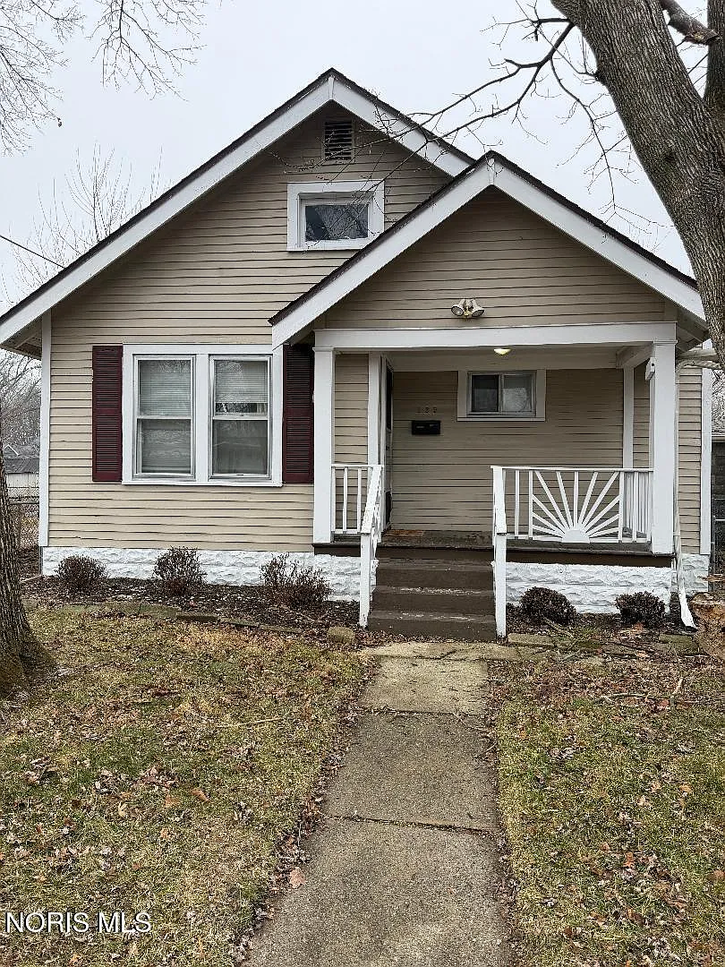 139 Kenmore Ave photo 1