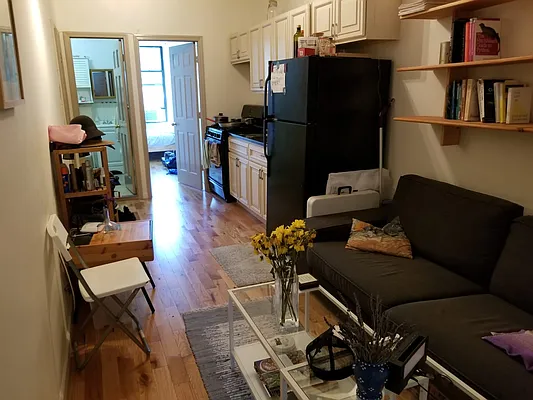 Rented by Arvik Group Real Estate | media 31