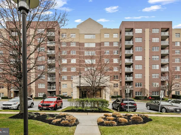 12240 Roundwood Rd Unit 201, Lutherville Timonium, MD 21093