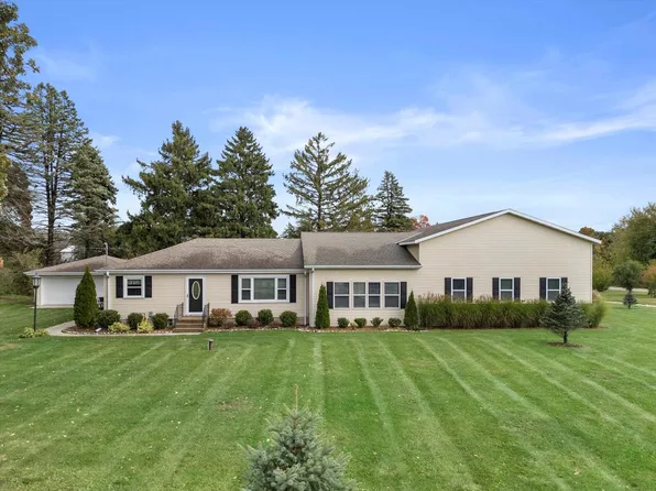 5017 State Highway 38, Franksville, WI 53108