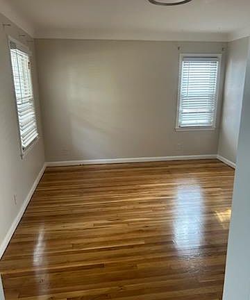 4th image of 15522 Woodworth St