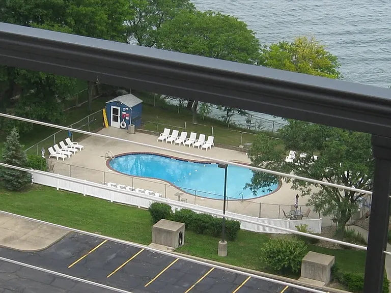 11720 Edgewater Dr #608 — Photo 3