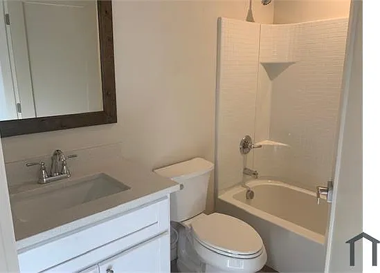 2545 E Marguerite Ave #3 — Photo 15