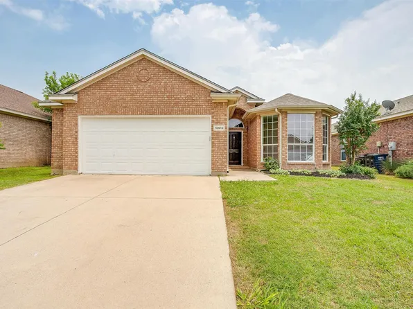 10612 Big Oak Dr, Fort Worth, TX 76131