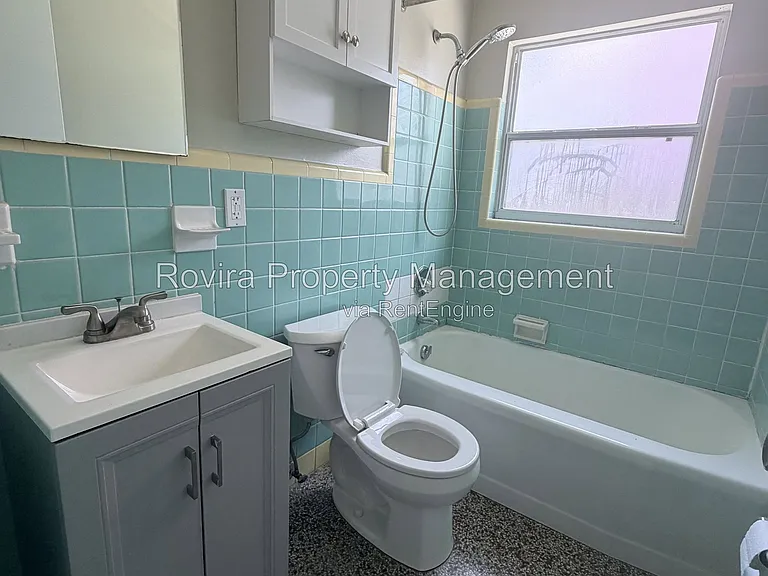 15 W Princeton St #15 — Photo 7