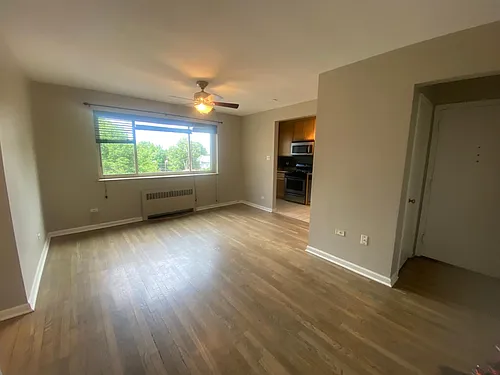 2100 N Franklin St #22 Photo 1