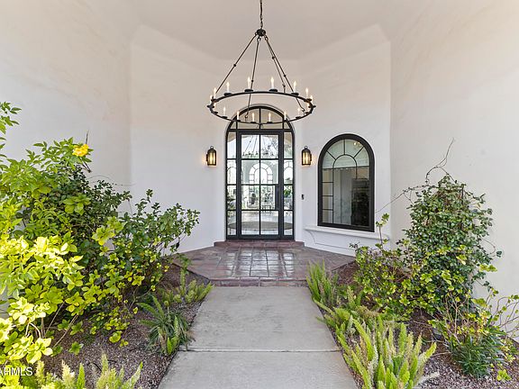 4th image of 5532 E SANNA Street