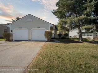 7427 Glen Terra Dr #25, Lansing, MI 48917