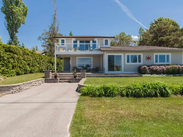 319 Lakeshore Blvd N, South Bruce Peninsula, ON N0H 2G0