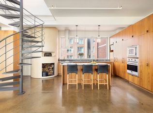 347 W 39th St, New York, NY 10018