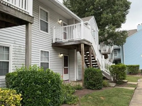 1325 Destination Ln, Virginia Beach, VA 23454