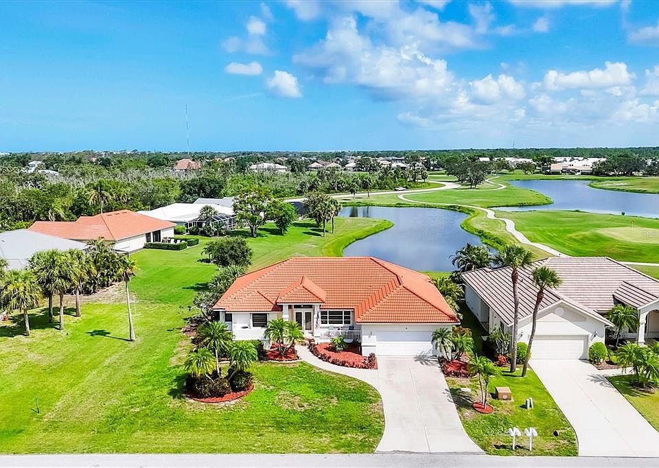 1st image of 4 Leeward Dr