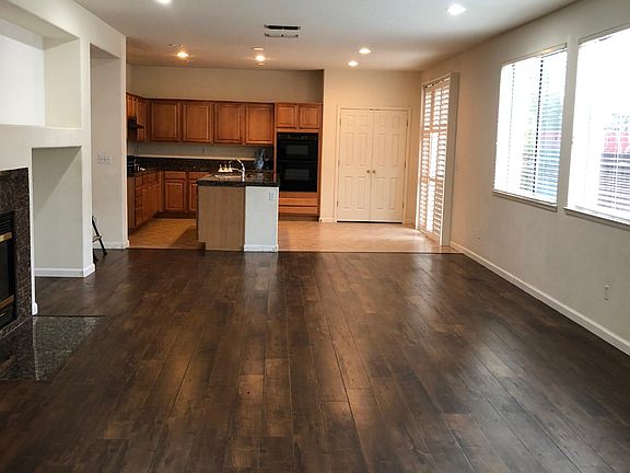 4th image of 1100 Whispering Wind Dr