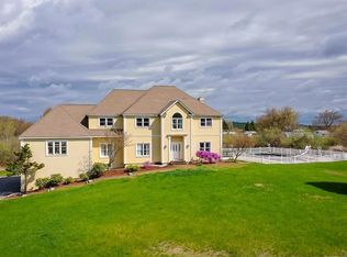 35 Leominster Shirley Rd, Lunenburg, MA 01462