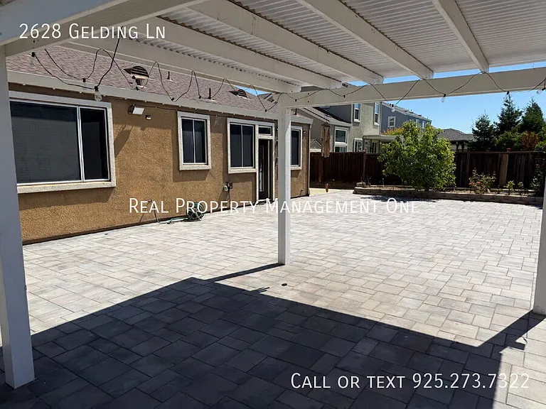 2628 Gelding Ln — Photo 19